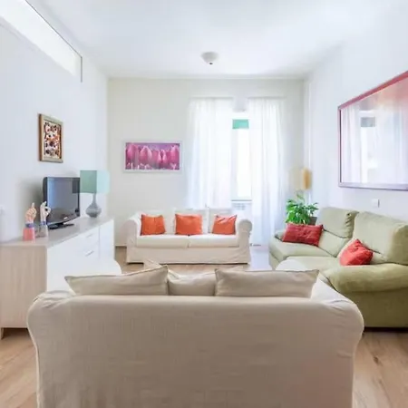 Due Casa Mia アパート